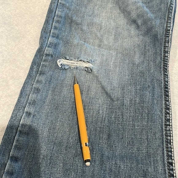 Boys wrangler 20 X size 14 husky - Picture 7 of 11